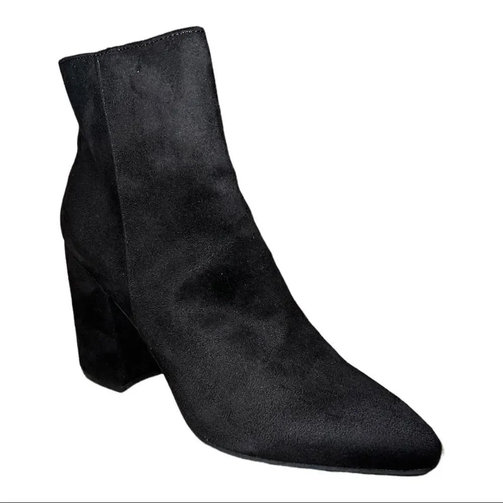 Sugar Women's Evvie Ankle Boot Black Faux Suede 9M New